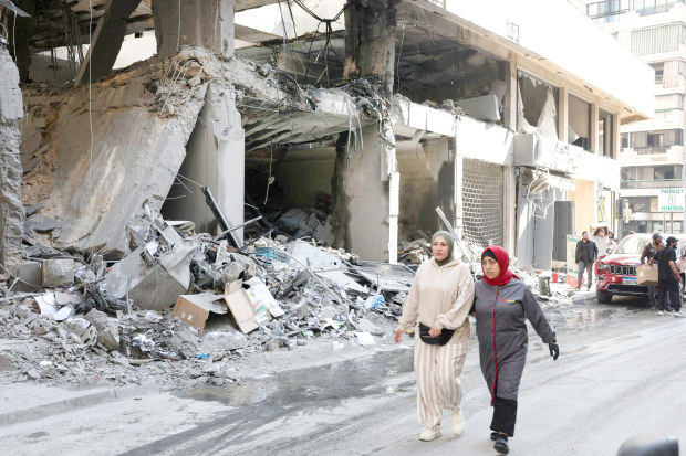 Israel destroys bridge in Lebanon